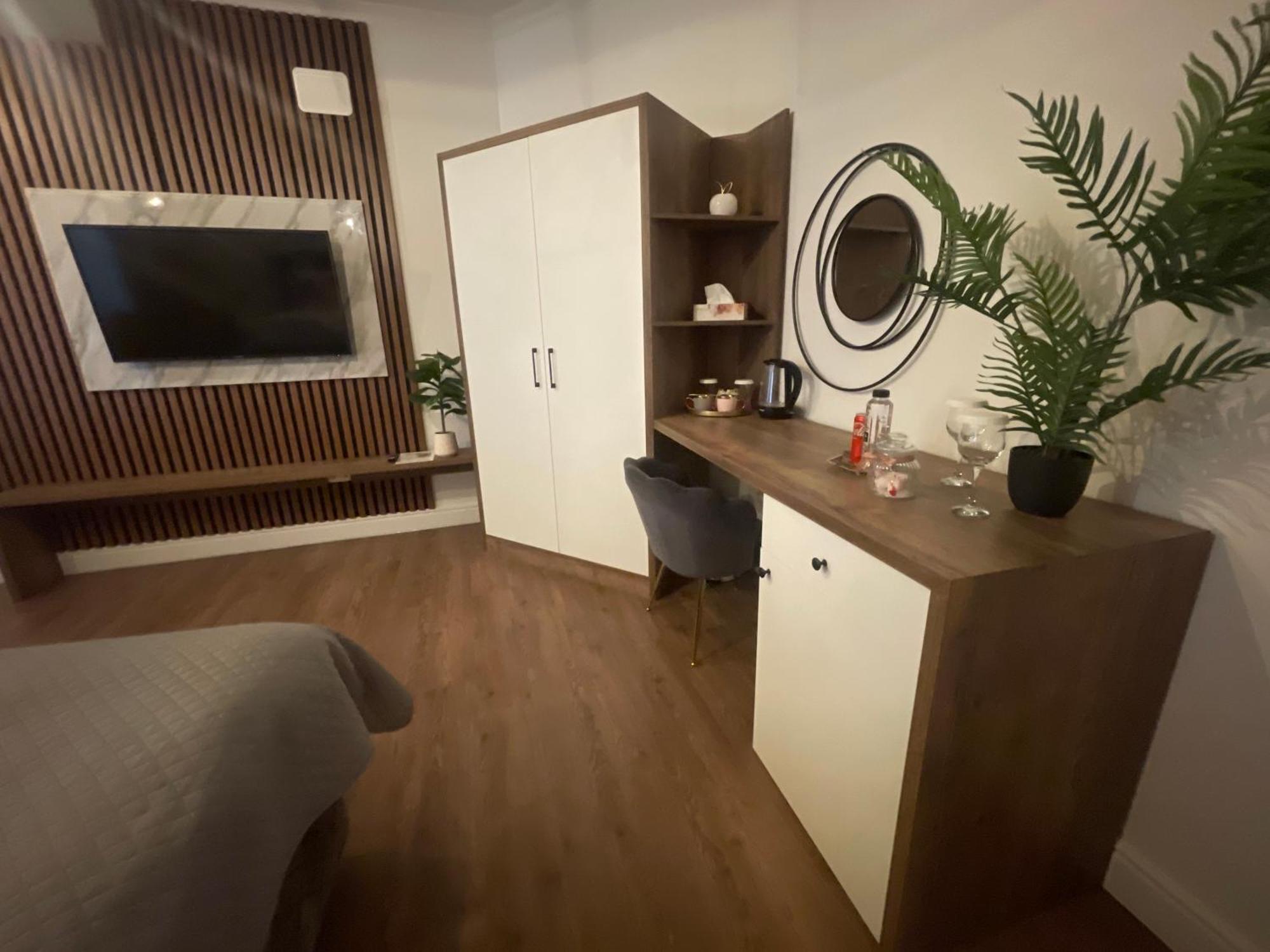 Luxuroom Σίμπιου Εξωτερικό φωτογραφία
